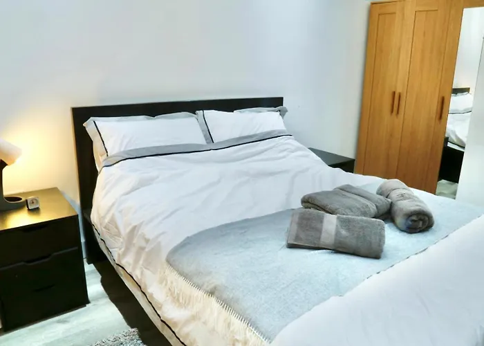 Special Beautiful Studio Flat - Professional